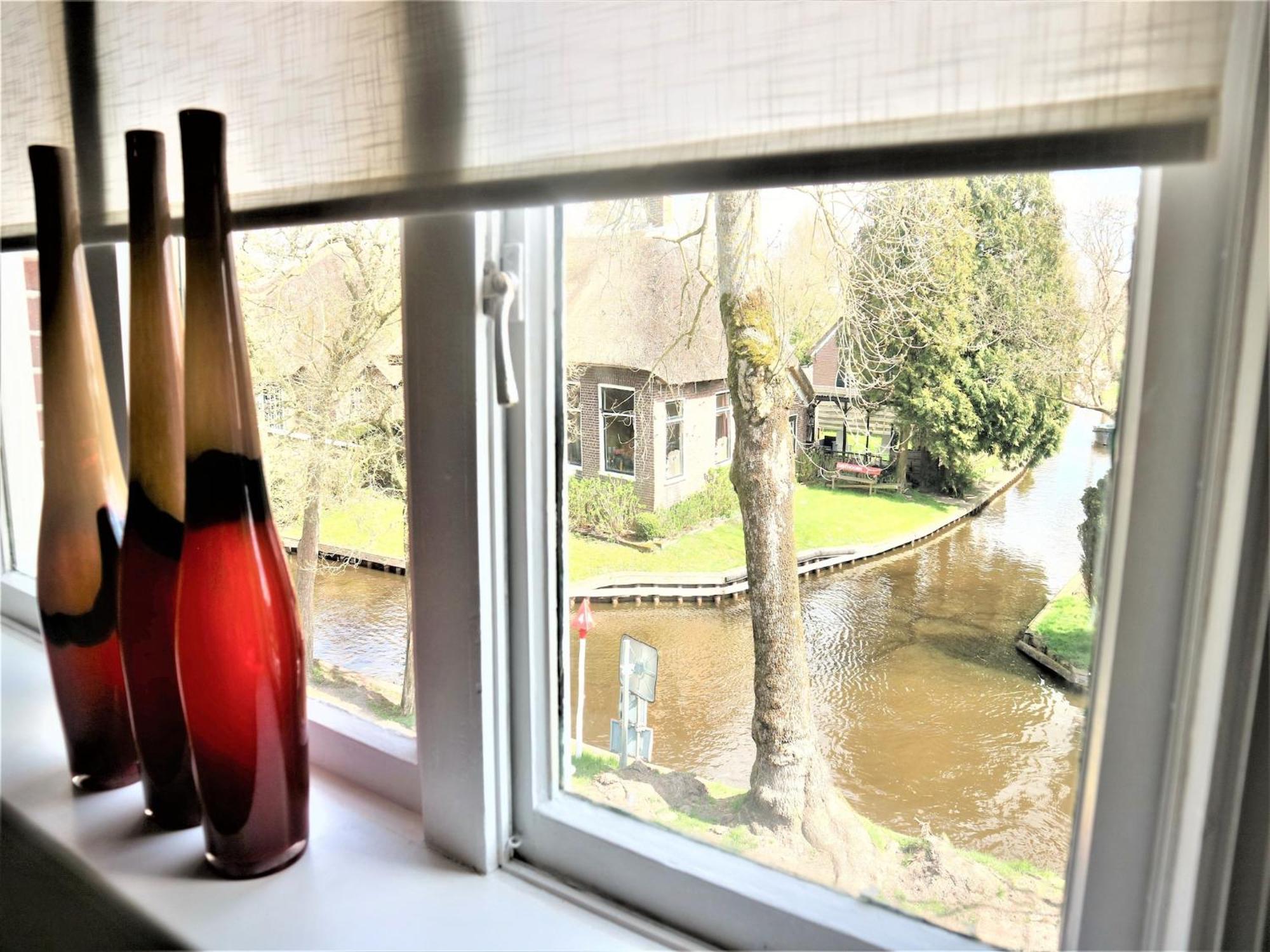 In With Breakfast Giethoorn